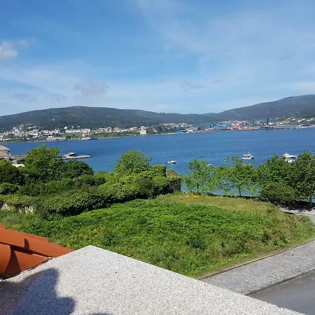 En La Playa De Quenxe Apartamento *