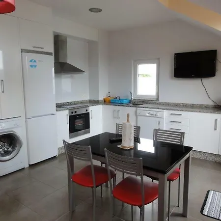 Apartamento En La Playa De Quenxe
